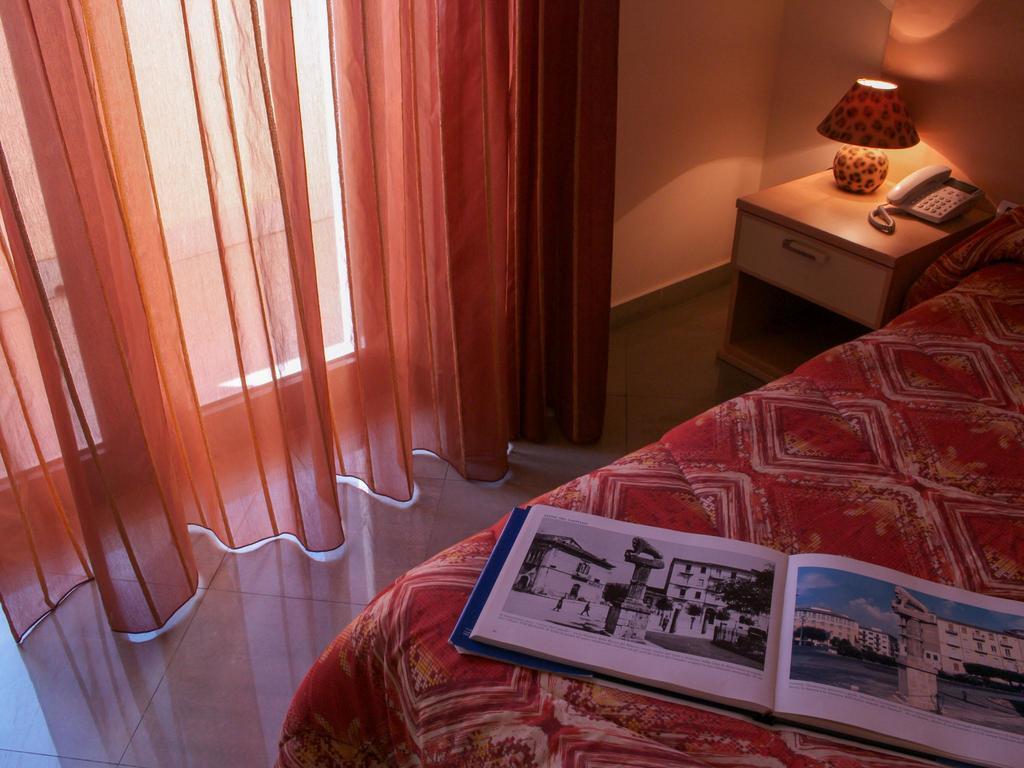 Blu Hotel San Nicola Manfredi Bagian luar foto