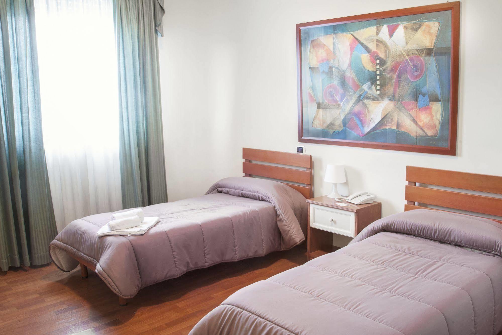 Blu Hotel San Nicola Manfredi Bagian luar foto